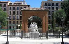 Monumento a Daoiz y Velarde, en la plaza del 2 de Mayo de Madrid